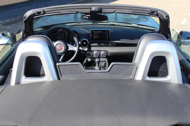 Fiat 124 Spider 1.4 MultiAir Turbo Lusso AUTOMAAT