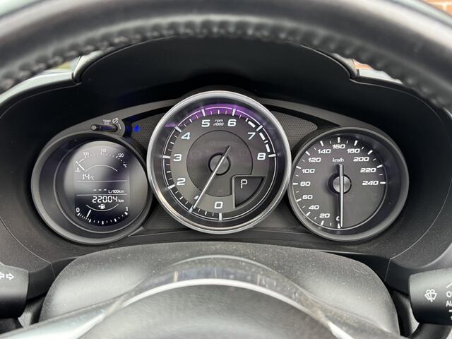Fiat 124 Spider 1.4 M-Air T Lusso AUTOMAAT NAV CRUISE CARPLAY DAB CAMERA PDC STO