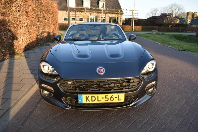 Fiat 124 Spider 1.4 MultiAir Turbo Lusso AUTOMAAT ZÉÉR MOOI!