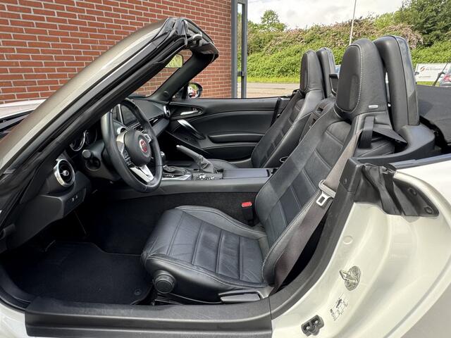 Fiat 124 Spider 1.4 M-Air T Lusso AUTOMAAT NAV CRUISE BOSE CAMERA XENON DAB PDC