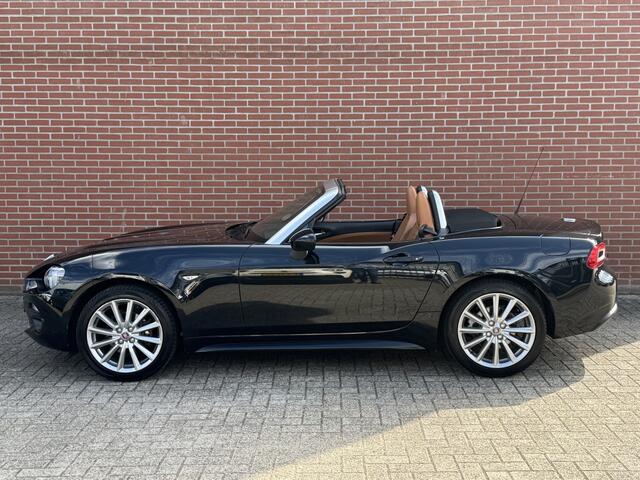 Fiat 124 Spider 1.4 M-AIR T LUSSO AUTOMAAT NAV CAMERA CRUISE LEER STOELVW DAB XENON LMV
