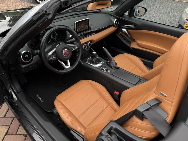 Fiat 124 Spider 1.4 MultiAir Turbo Lusso | Bose | Camera | 1e Eig | Unieke Kmstand!