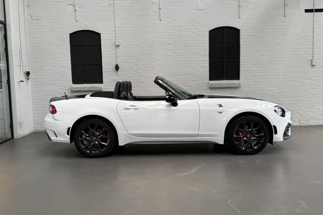 Fiat 124 Spider 1.4 MultiAir Turbo Abarth Scuderia Tuning - Handgeschakeld – foto 3