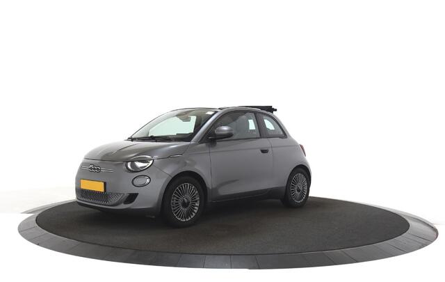 Fiat 500 La Prima 42 kWh Apple carplay / Navigatiesysteem / Elektrisch bedienbare cabriokap