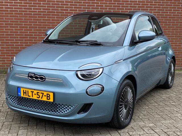 Fiat 500 ICON 42 KWH CABRIO CARPLAY CRUISE NAV PDC LMV