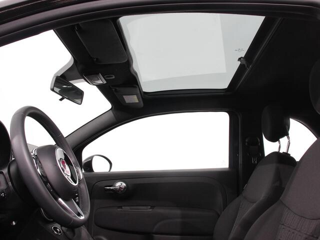 Fiat 500 1.0 Hybrid Dolcevita Finale Panorama dak Cruise Control Climate Control Dab Digitale Cockpit Navigatie Apple Carplay/Android Auto Parkeer Sensoren Lichtmetalen Velgen Cruise Control