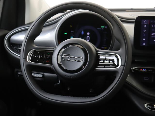 Fiat 500 Urban 42 kWh | Camera | Chrome Pakket | Dode hoekbewaking | Velgen |