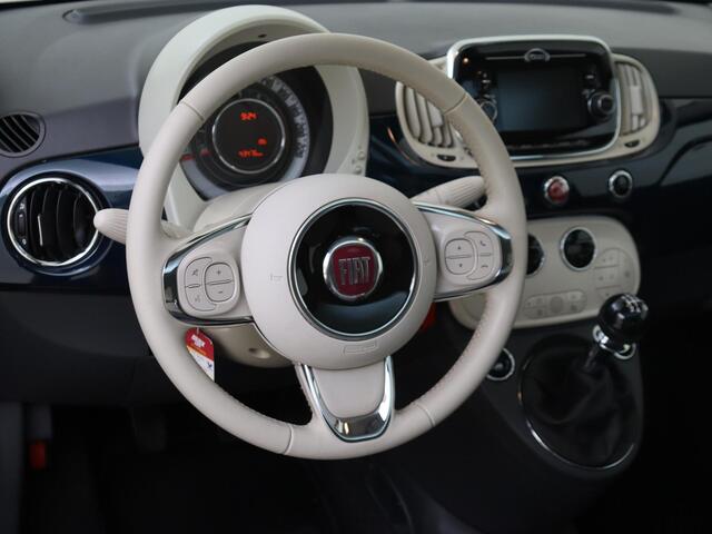 Fiat 500 1.2 Lounge | Navigatie | Parkeersensoren achter | Panoramadak | Super kmstand!