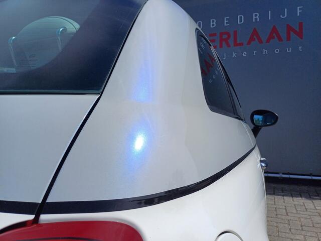 Fiat 500 1.0 Hybrid Dolcevita | NIEUWSTAAT | BLUETOOTH | AIRCO | GLAZEN DAK | Wij bieden ook financiering mogelijkheden aan.