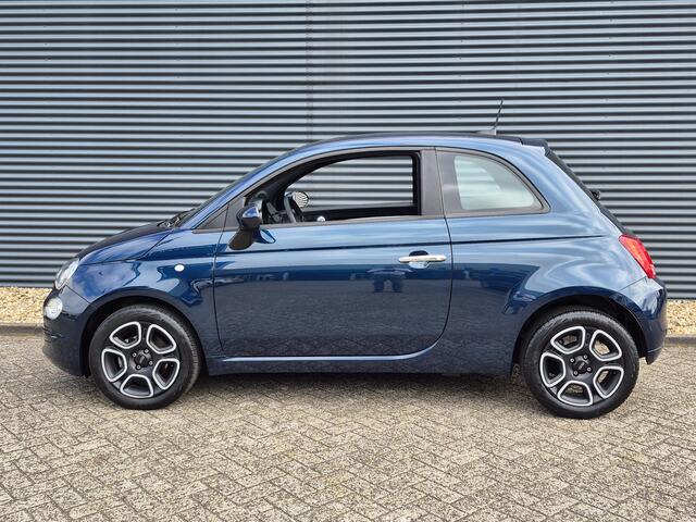 Fiat 500 1.0 Hybrid Club | Airco | Bluetooth | Navigatie via Apple Carplay of Android Auto | Parkeersensoren | Climate Control | Cruise Control |