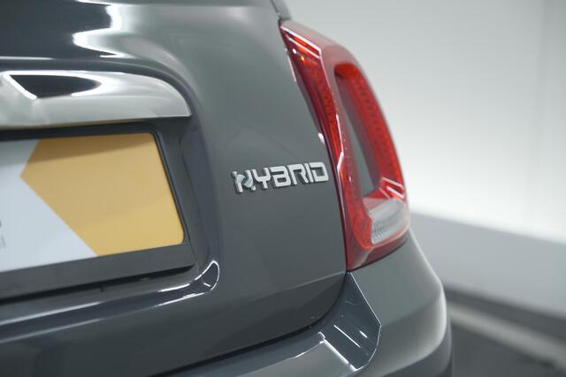 Fiat 500 1.0 Hybrid Dolcevita | Panoramadak | Apple Carplay | Parkeersensoren | Climate Control