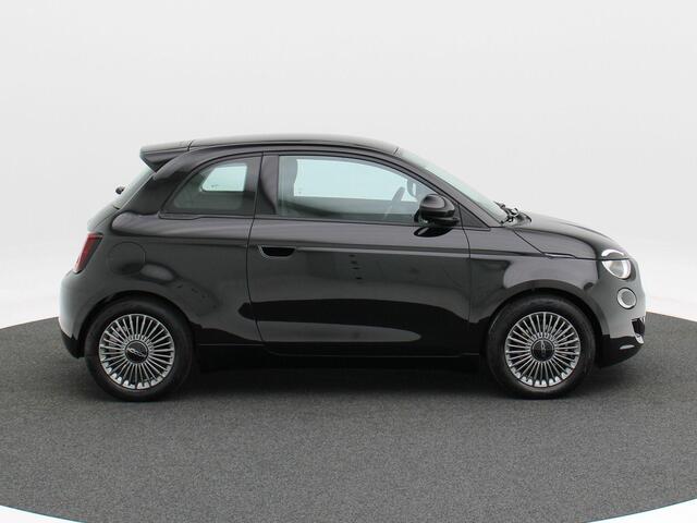 Fiat 500 RED 42 kWh | Cruise Control | Climate Control | Bluetooth | Navigatie | Camera | 25.396 Km!!
