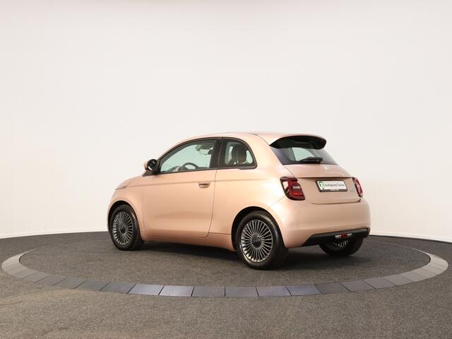 Fiat 500 Icon 42 kWh | Private Lease 319,- p.m. | Panoramadak | Navigatie