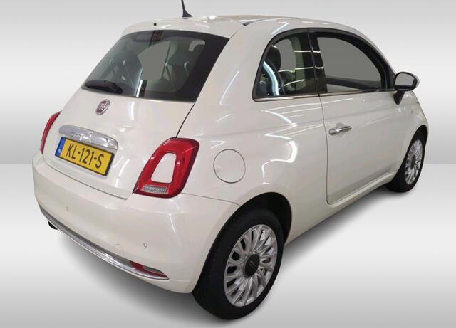 Fiat 500 0.9 TwinAir Turbo 81PK Lounge / Panoramadak / Parkeersensoren / Airco / LmVelgen / Bluetooth en multimedia-aansluiting .