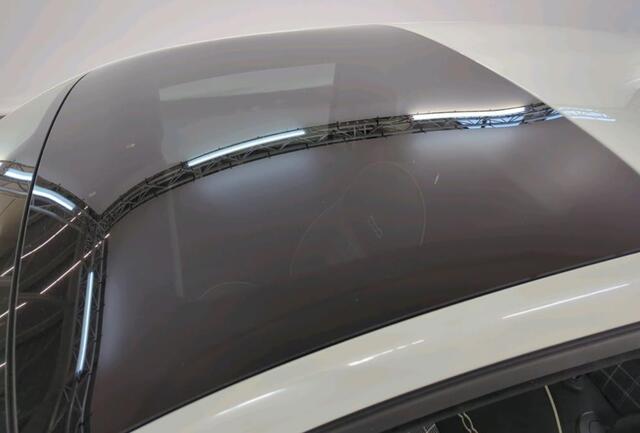 Fiat 500 0.9 TwinAir Turbo 81PK Lounge / Panoramadak / Parkeersensoren / Airco / LmVelgen / Bluetooth en multimedia-aansluiting .