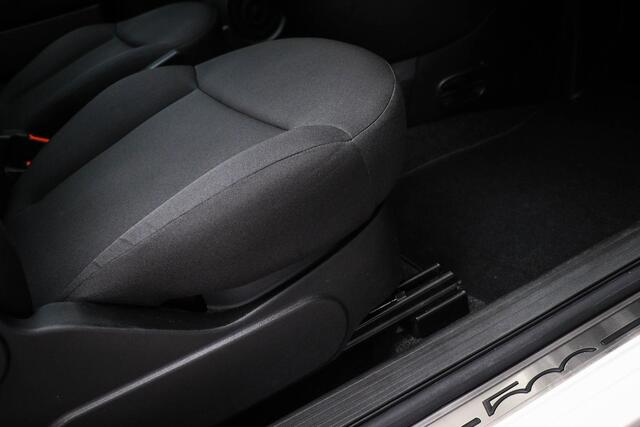 Fiat 500 1.0 Hybrid Dolcevita | PANORAMADAK | AIRCO | CRUISE | U CONNECT | DAB | 16"