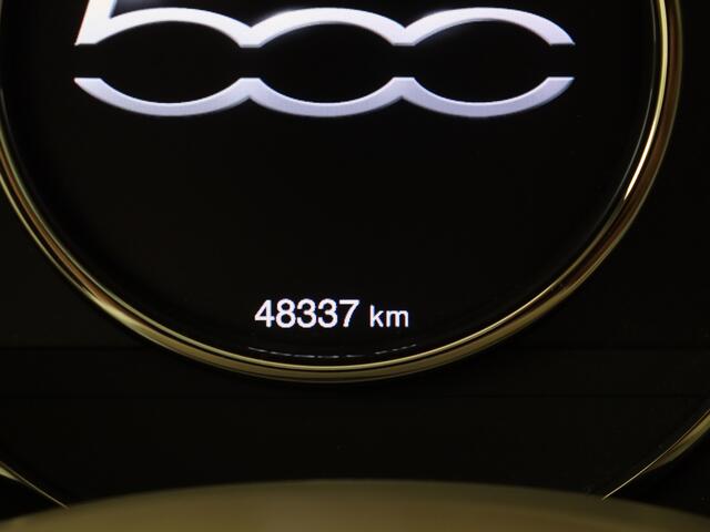 Fiat 500 1.0 Hybrid Dolcevita | Panoramadak | Navigatie | Parkeersensoren | Airco