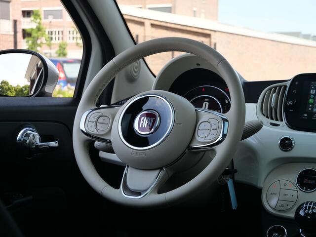 Fiat 500 1.0 Dolcevita 70 pk Carplay / Panoramadak / DAB