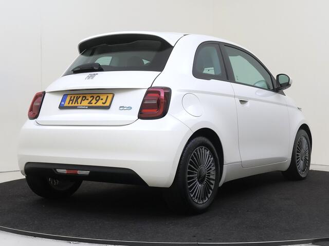 Fiat 500 Icon 42 kWh | Navigatie | Cruise control | Velgen |