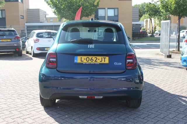 Fiat 500 Icon 42 kWh
