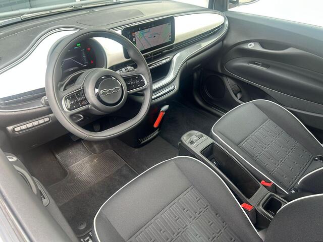 Fiat 500 Urban 42 kWh | Apple Carplay | Meer foto's volgen