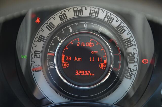 Fiat 500 1.0 Hybrid Dolcevita Navigatie/Pdc/Airco/Apple Carplay/Android Auto/lichtmetalen velgen 15"