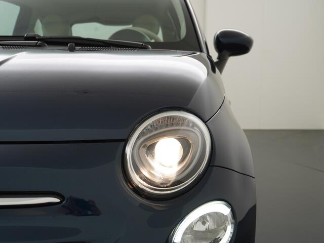 Fiat 500 1.0 Hybrid Lounge Airco, Cruise Control, Apple Carplay, Android Auto, LM velgen