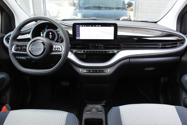 Fiat 500 Icon 42 kWh / Carplay / LED / N.A.P.