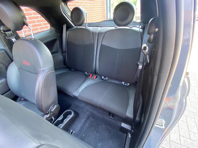 Fiat 500 1.0 HYBRID SPORT SCHUIFKANTEL DAK CRUISE CARPLAY PDC CLIMA LMV