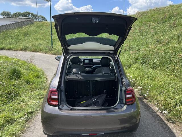 Fiat 500 Icon 42 kWh Hoge actieradius 500e Garantie