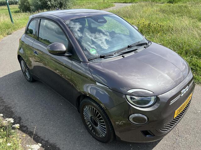 Fiat 500 Icon 42 kWh Hoge actieradius 500e Garantie
