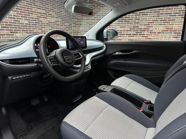 Fiat 500 Icon 42 kWh | CarPlay| LED| Stoelverwarming| Adaptive cruise|