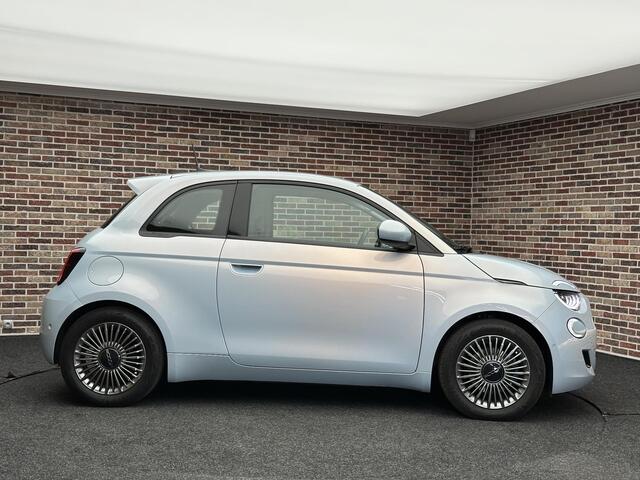 Fiat 500 Icon 42 kWh | CarPlay| LED| Stoelverwarming| Adaptive cruise|