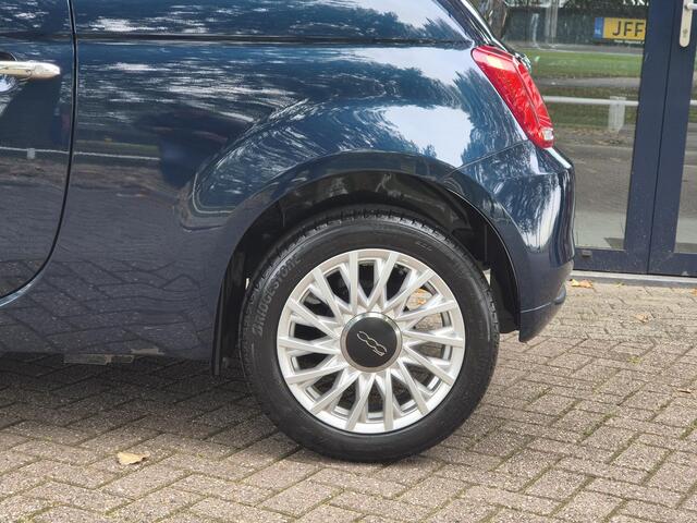 Fiat 500 1.0 Hybrid | Airconditioning | Apple Carplay |Navigatie via Smartphone | Parkeersensoren | Licht metalen velgen