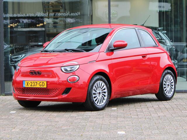 Fiat 500 RED 24 kWh | Navi / Carplay / Climate