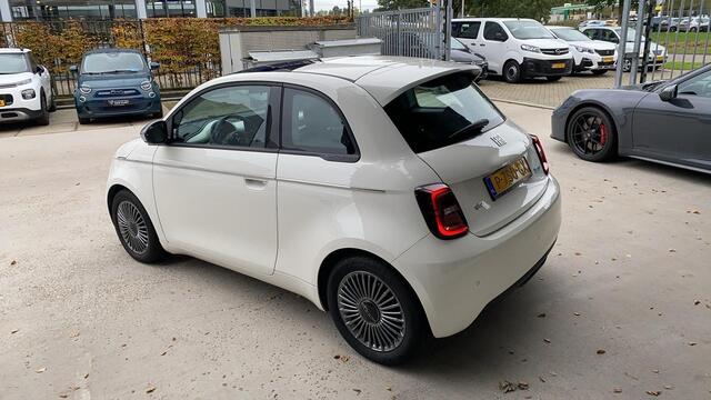 Fiat 500 Icon 42 kWh Panoramadak
