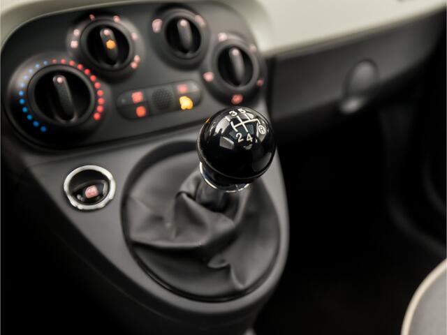 Fiat 500 0.9 TwinAir Turbo Lounge (PANORAMADAK, APPLE CARPLAY, GROOT NAVI, CRUISE, SPORTSTOELEN, LM VELGEN, BLUETOOTH, NIEUWE APK, NIEUWSTAAT)