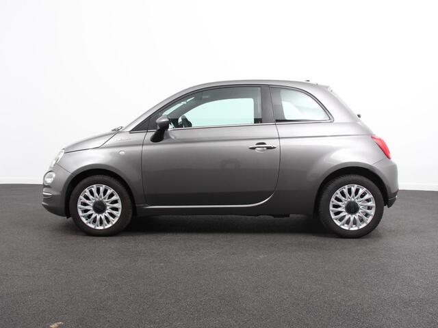 Fiat 500 1.0 Hybrid Dolcevita | Climate control | Cruise control | Panorama dak | Parkeersensor achter | Radio Apple Carplay/ Android Auto