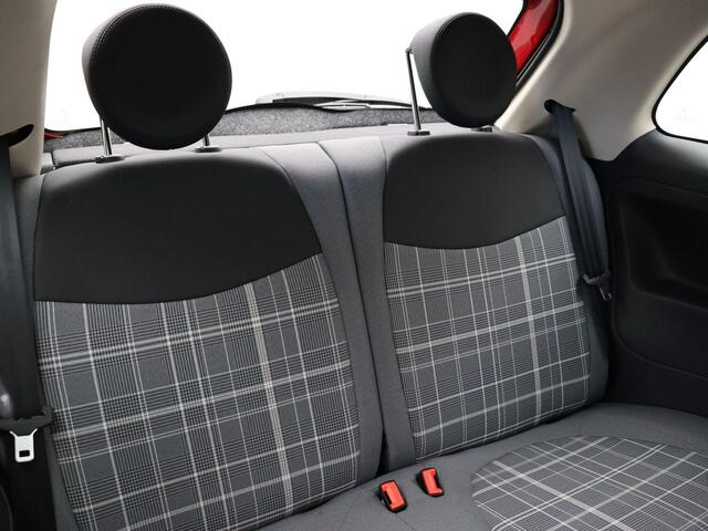 Fiat 500 1.2 Lounge | Panorama Dak | Climate Control | Navigatie | Lichtmetalen Velgen | Slechts 16766Km! |