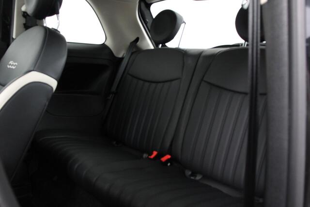 Fiat 500 1.2 Lounge | Lederen Bekleding | Navigatie | Panoramadak | Climate Control | Cruise control | DAB Lichtmetalen Velgen