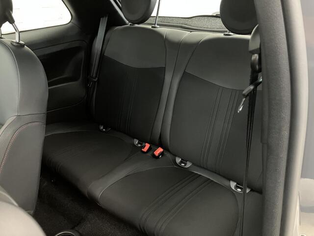 Fiat 500 1.0 Hybrid Sport / Eerste Eigenaar / Navigatie / Panoramadak / Climate Control / Apple CarPlay/Android Auto /