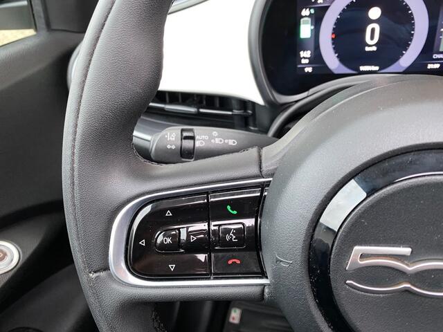 Fiat 500 42 KWH CABRIO CLIMA CARPLAY CRUISE DAB