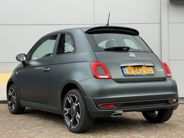Fiat 500 1.0 Hybrid 70 PK Sport | Carplay | Clima | Cruise | "Matt Groen"
