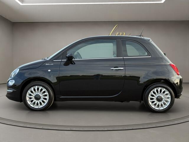 Fiat 500 1.0 Hybrid Dolcevita 2023 ZWART | Panoramadak | Apple CarPlay |