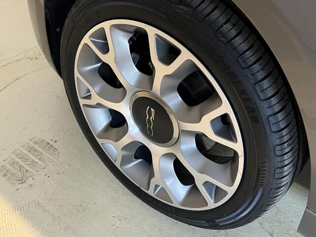 Fiat 500 1.0 Hybrid Rockstar * Zorgeloos rijden, zonder extra kosten