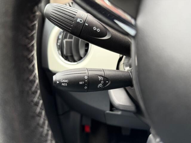 Fiat 500 0.9 TwinAir T Lounge PANODAK / PDC / GROOT.SCHERM / CRUISE / AIR