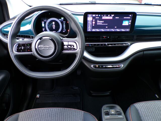 Fiat 500 Icon 42 kWh, SOH 95.3 % / Carplay + Android Auto / Cruise control / 17' Sportvelgen