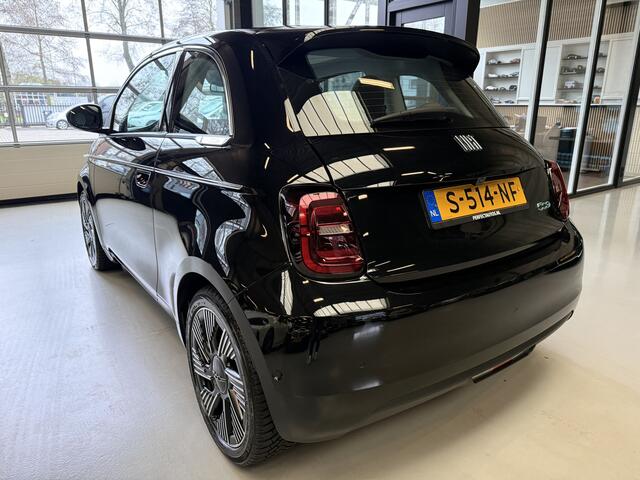 Fiat 500 La Prima 42 kWh ACC, Camera, Carplay, Navi
