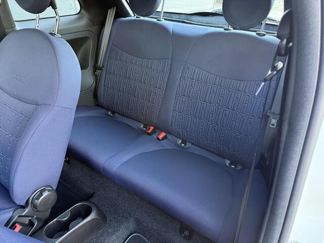 Fiat 500 1.0 Hybrid Club / Airco / Apple Carplay&Android Auto / Bluetooth / DAB / Cruise / Elektrische Ramen Voor /