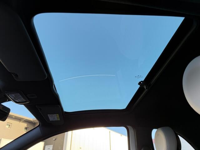 Fiat 500 1.0 HYBRID DOLCEVITA PANO CLIMA PDC CARPLAY CRUISE LMV